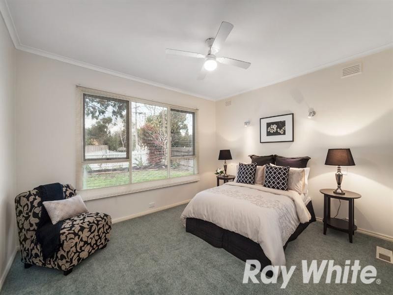 42 Lasiandra Avenue, Forest Hill VIC 3131