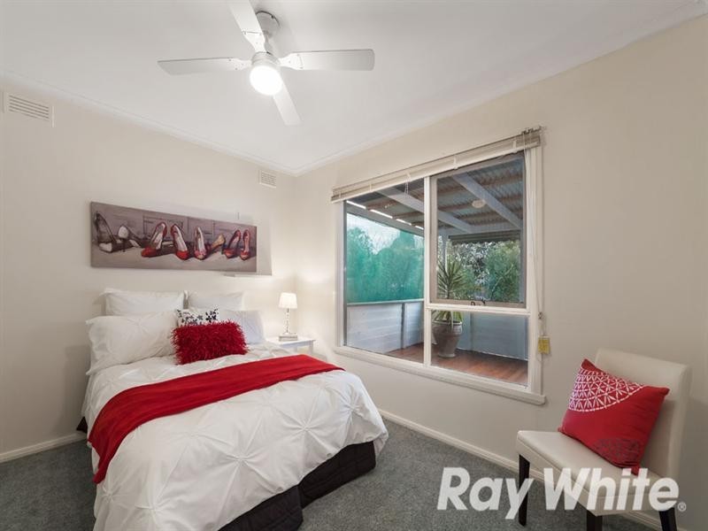 42 Lasiandra Avenue, Forest Hill VIC 3131