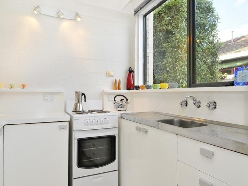 8/12 Ashted Road, Box Hill VIC 3128