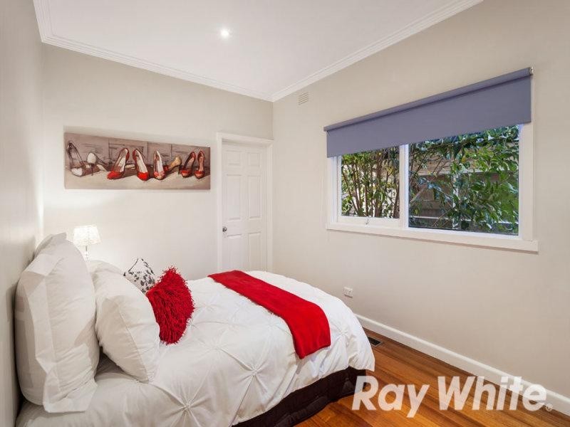 70 Betula Avenue, Vermont VIC 3133