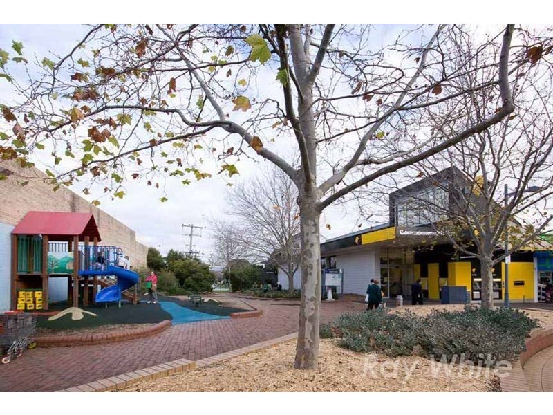 18 Quentin Street, Forest Hill VIC 3131