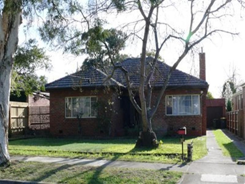28 Linden Street, Blackburn VIC 3130