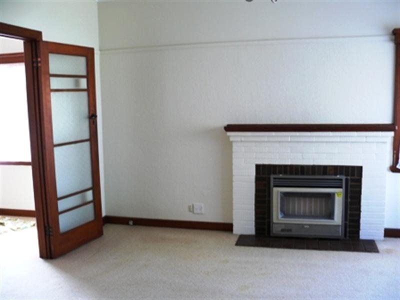 28 Linden Street, Blackburn VIC 3130