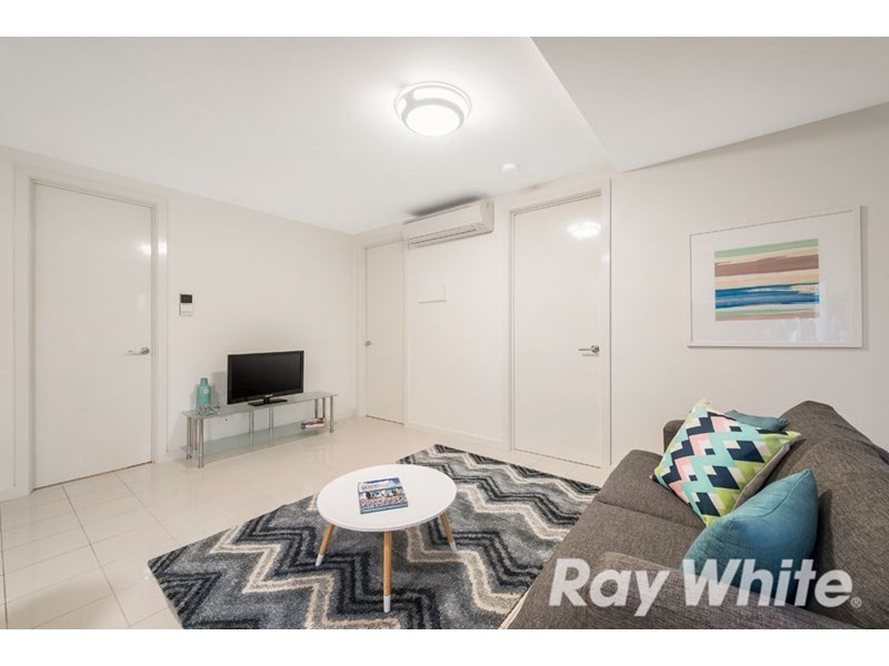 205/1136 Whitehorse Road, Box Hill VIC 3128