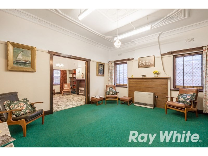 9 Graham Place, Box Hill VIC 3128