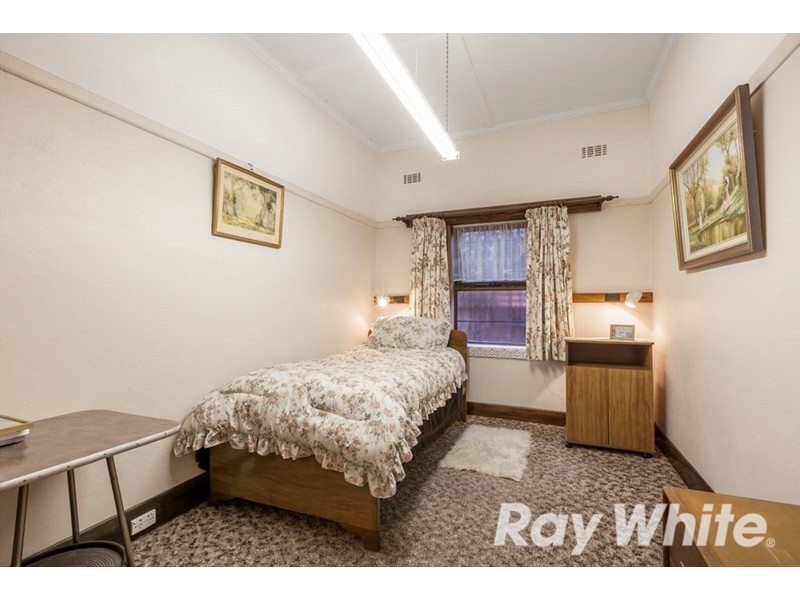 9 Graham Place, Box Hill VIC 3128