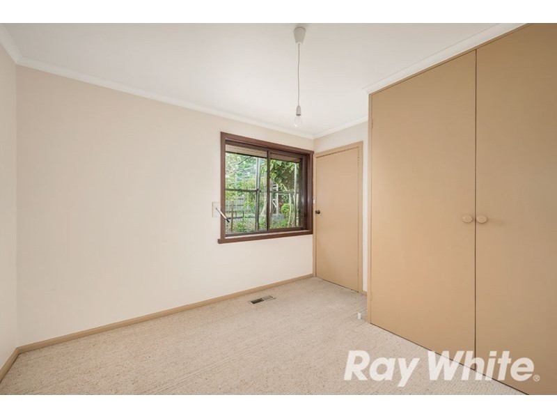2/15 Begonia Street, Box Hill South VIC 3128