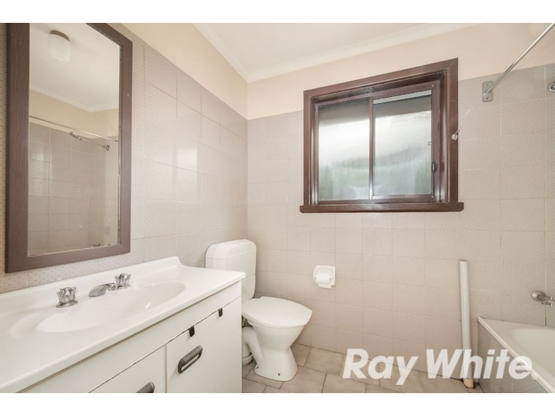 2/15 Begonia Street, Box Hill South VIC 3128