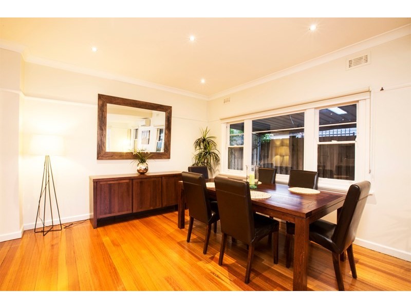 121 Surrey Road, Blackburn VIC 3130