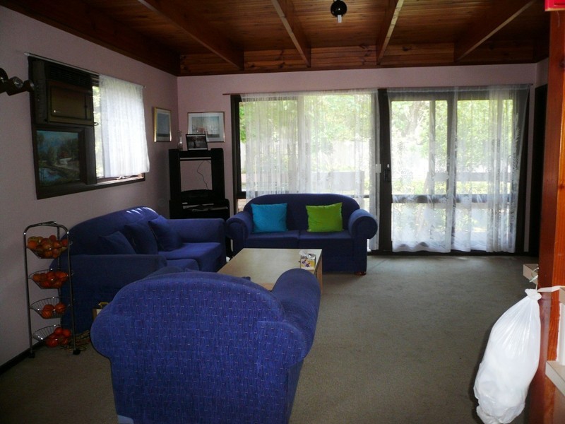 24 Somers Street, Burwood VIC 3125