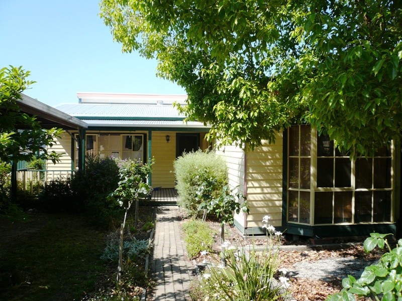 2 Reserve Road, Box Hill VIC 3128