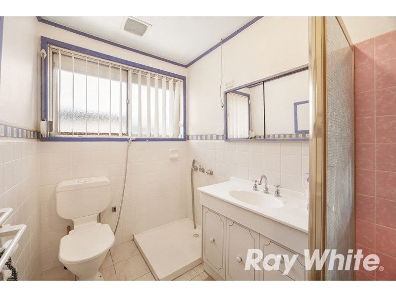 12 Walnut Court, Mulgrave VIC 3170