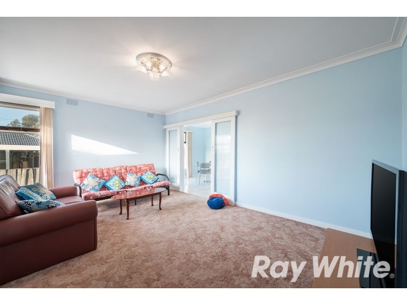 1 Woodcrest Road, Vermont VIC 3133