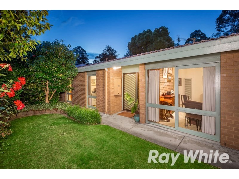 8 Norris Court, Blackburn VIC 3130