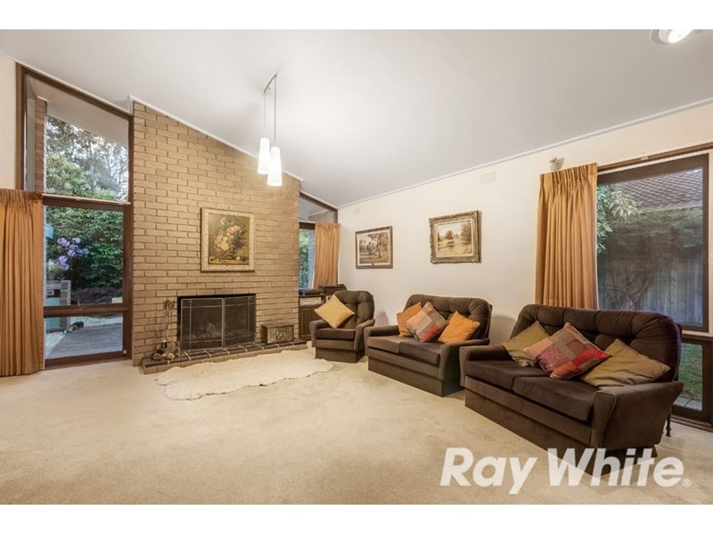 8 Norris Court, Blackburn VIC 3130