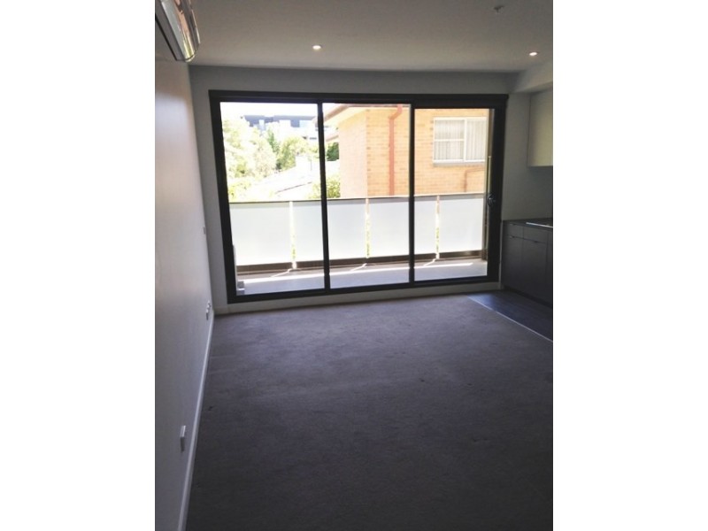 104/18 Queen Street, Blackburn VIC 3130