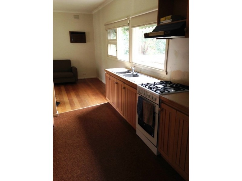 7 Brae Grove, Nunawading VIC 3131