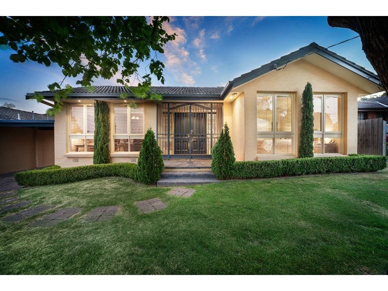 24 Wildwood Avenue, Vermont South VIC 3133