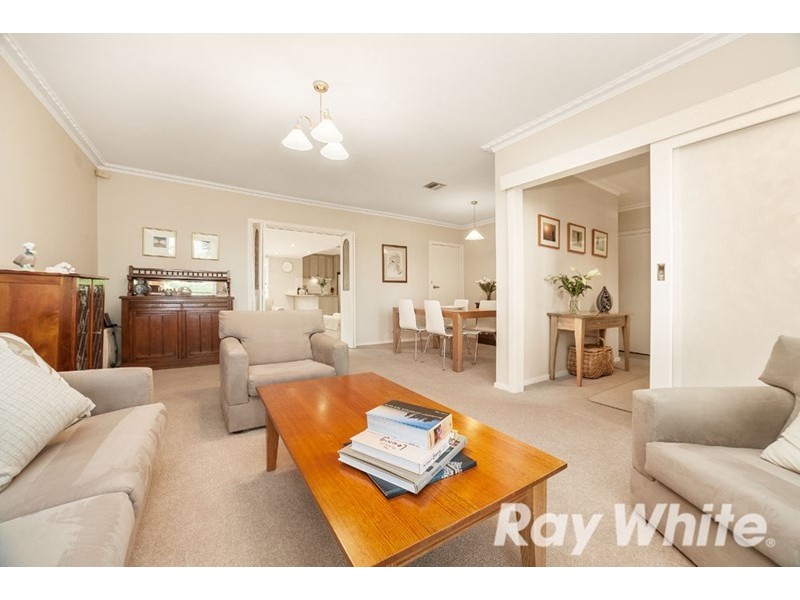 24 Wildwood Avenue, Vermont South VIC 3133