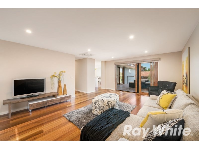 2 Winjallock Crescent, Vermont South VIC 3133