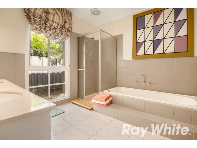 28 Wildwood Avenue, Vermont South VIC 3133