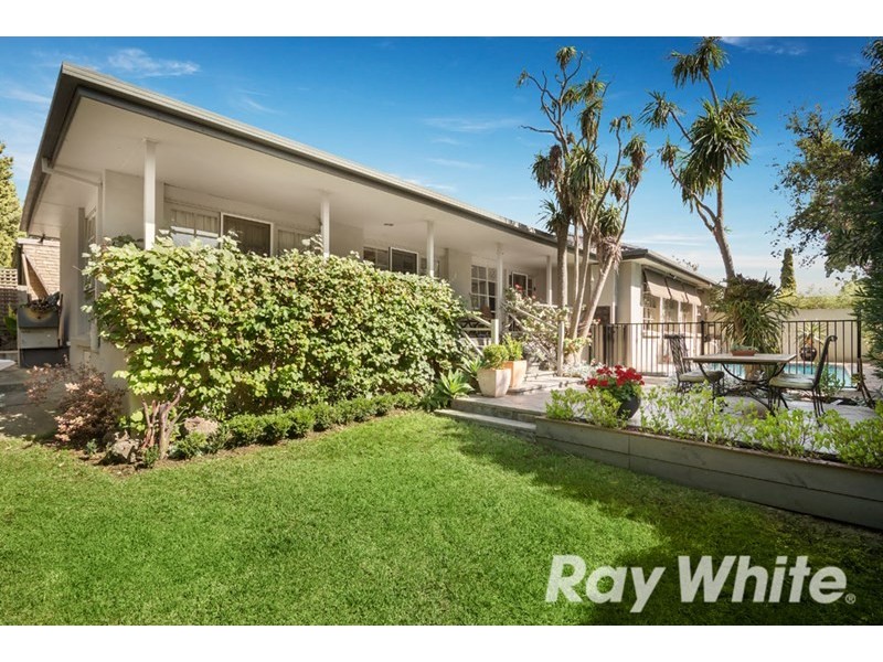 28 Wildwood Avenue, Vermont South VIC 3133