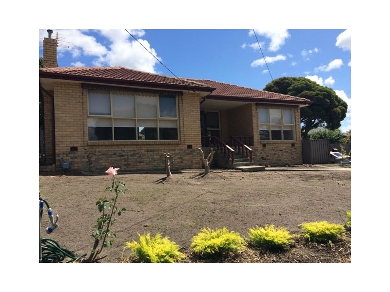 65 Heathfield Drive, Box Hill North VIC 3129