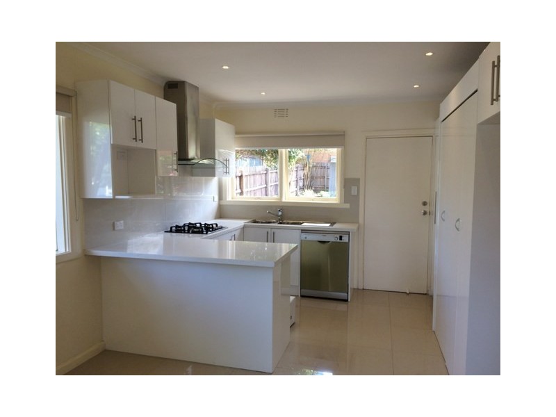 65 Heathfield Drive, Box Hill North VIC 3129