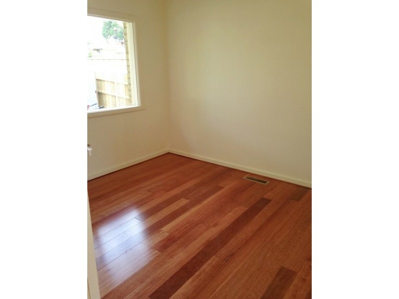 65 Heathfield Drive, Box Hill North VIC 3129