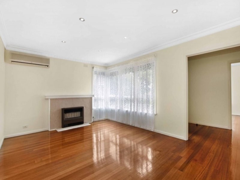 41 Caroline Crescent, Blackburn North VIC 3130