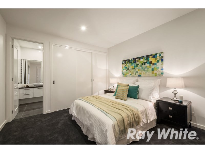 1/8 Loddon Street, Box Hill North VIC 3129