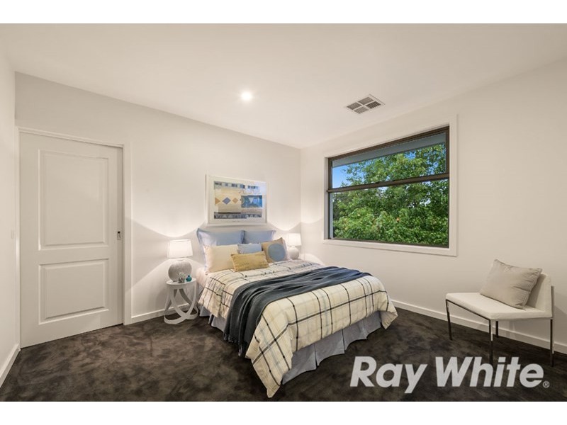 1/8 Loddon Street, Box Hill North VIC 3129