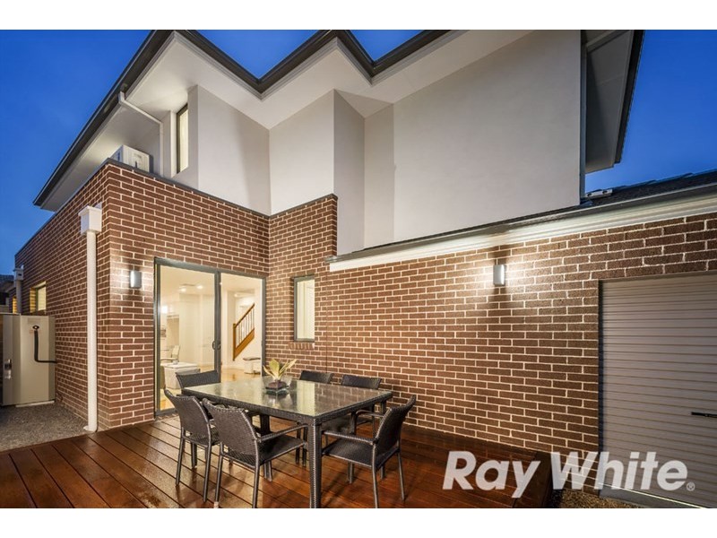1/8 Loddon Street, Box Hill North VIC 3129