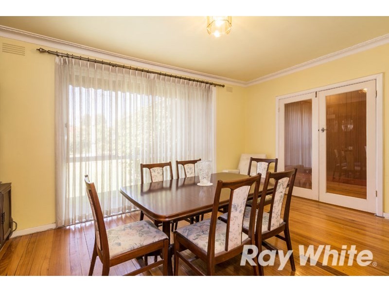 42 Barry Road, Burwood East VIC 3151