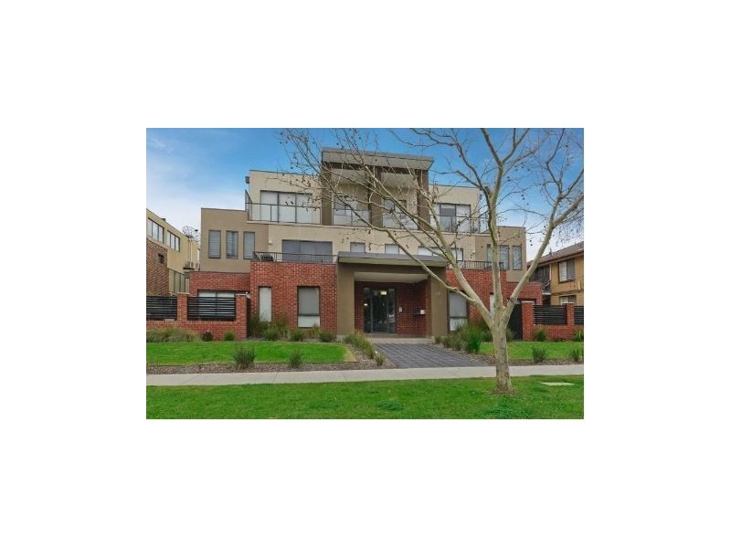 204/1136 Whitehorse Road, Box Hill VIC 3128