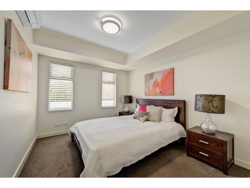 204/1136 Whitehorse Road, Box Hill VIC 3128