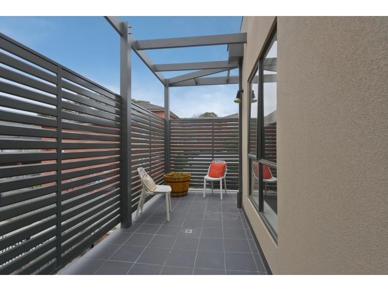 204/1136 Whitehorse Road, Box Hill VIC 3128