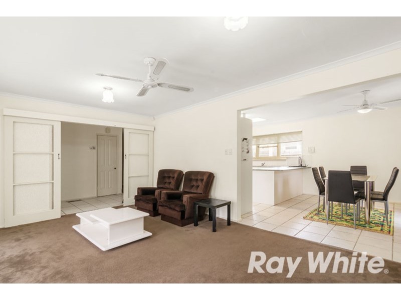 51 Sevenoaks Road, Burwood East VIC 3151