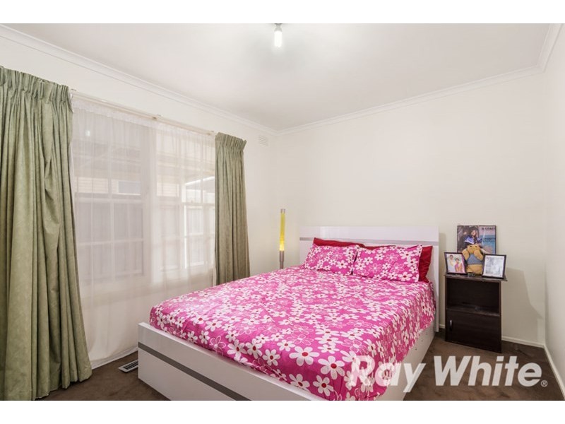 51 Sevenoaks Road, Burwood East VIC 3151