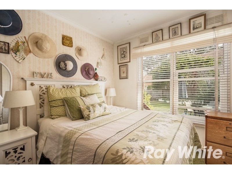 5 Olympic Court, Forest Hill VIC 3131