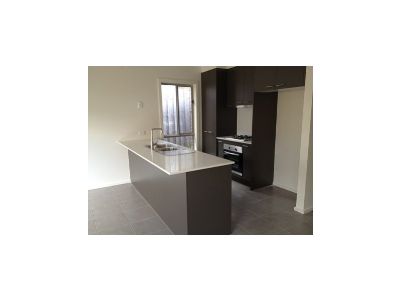 1/12 Irvine Street, Mitcham VIC 3132