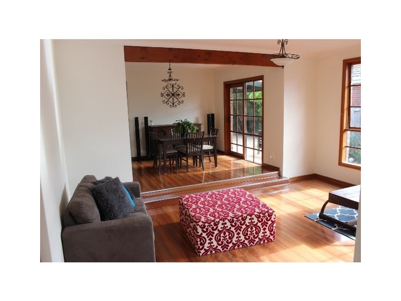 31 Guildford Drive, Doncaster East VIC 3109