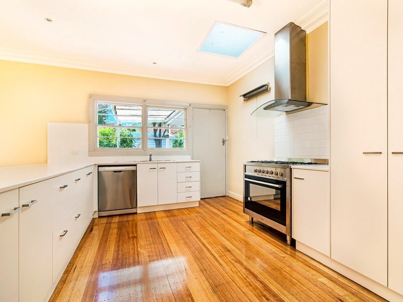 7 Menin Road, Nunawading VIC 3131