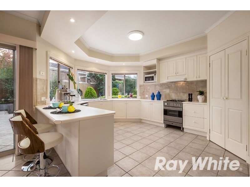 28 Elonara Road, Vermont South VIC 3133