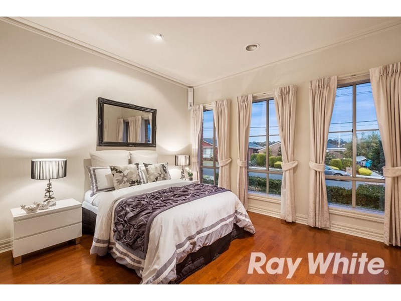 28 Elonara Road, Vermont South VIC 3133