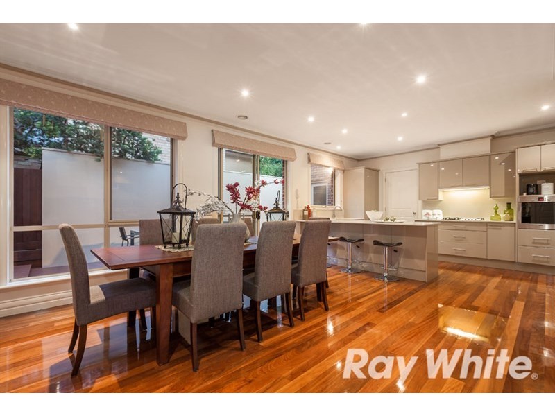 1/12 Derby Street, Blackburn VIC 3130