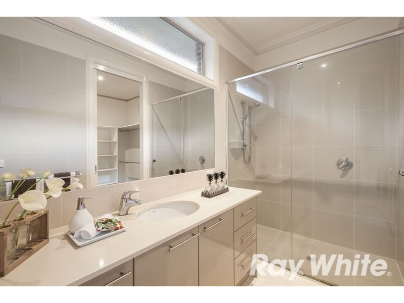 1/12 Derby Street, Blackburn VIC 3130