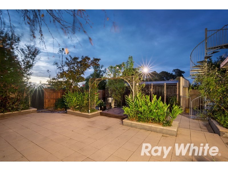 102 Koonung Road, Blackburn North VIC 3130