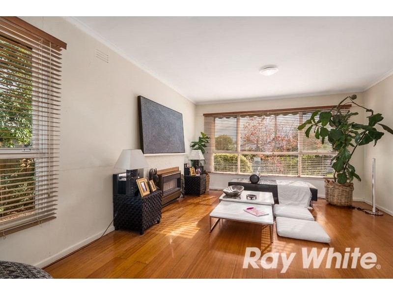 22 Dorothy Street, Burwood East VIC 3151