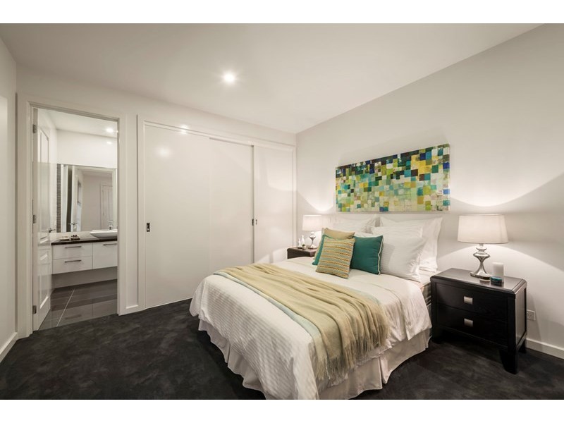 1/8 Loddon Street, Box Hill North VIC 3129